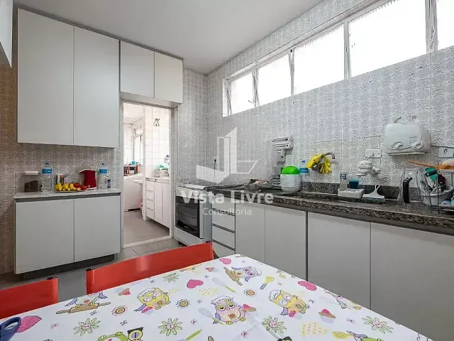 Apartamento com 163m² 3 quartos e 2 banheiros, à venda, no bairro Jardim Paulista em São Paulo