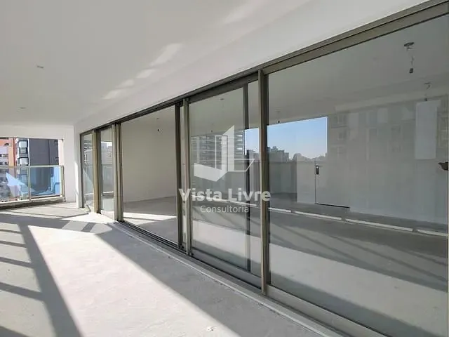 Apartamento com 212m² 4 quartos e 5 banheiros, à venda, no bairro Cerqueira César em São Paulo