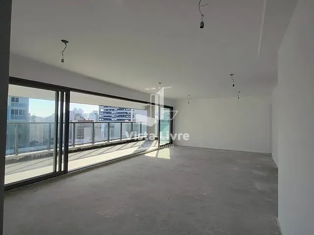 Apartamento com 212m² 4 quartos e 5 banheiros, à venda, no bairro Cerqueira César em São Paulo