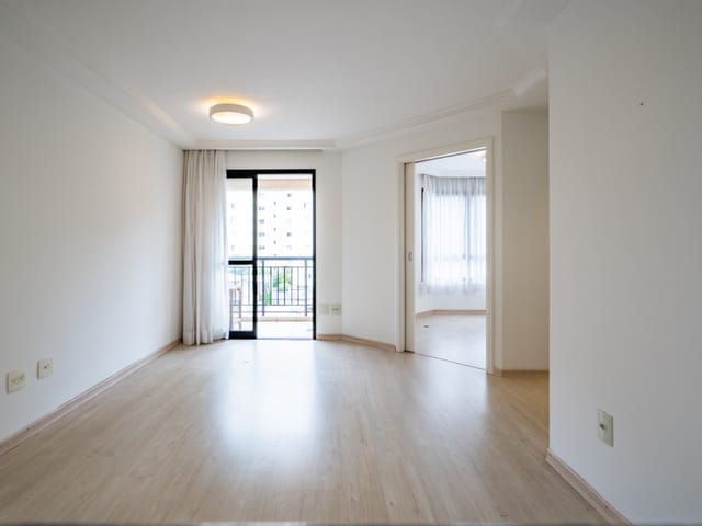 Apartamento com 1274m² 2 quartos e 2 banheiros, à venda, no bairro Moema em São Paulo