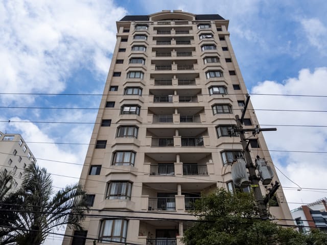 Apartamento com 1274m² 2 quartos e 2 banheiros, à venda, no bairro Moema em São Paulo