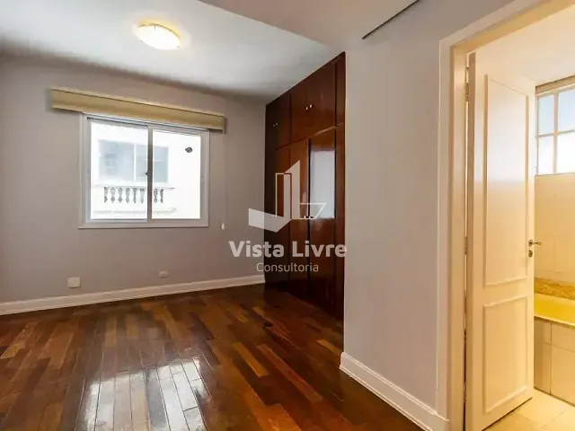 Apartamento com 228m² 3 quartos e 5 banheiros, à venda, no bairro Jardim Paulista em São Paulo