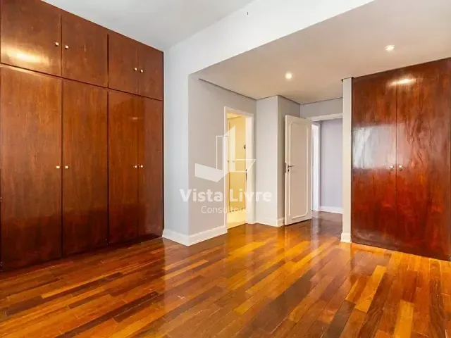 Apartamento com 228m² 3 quartos e 5 banheiros, à venda, no bairro Jardim Paulista em São Paulo
