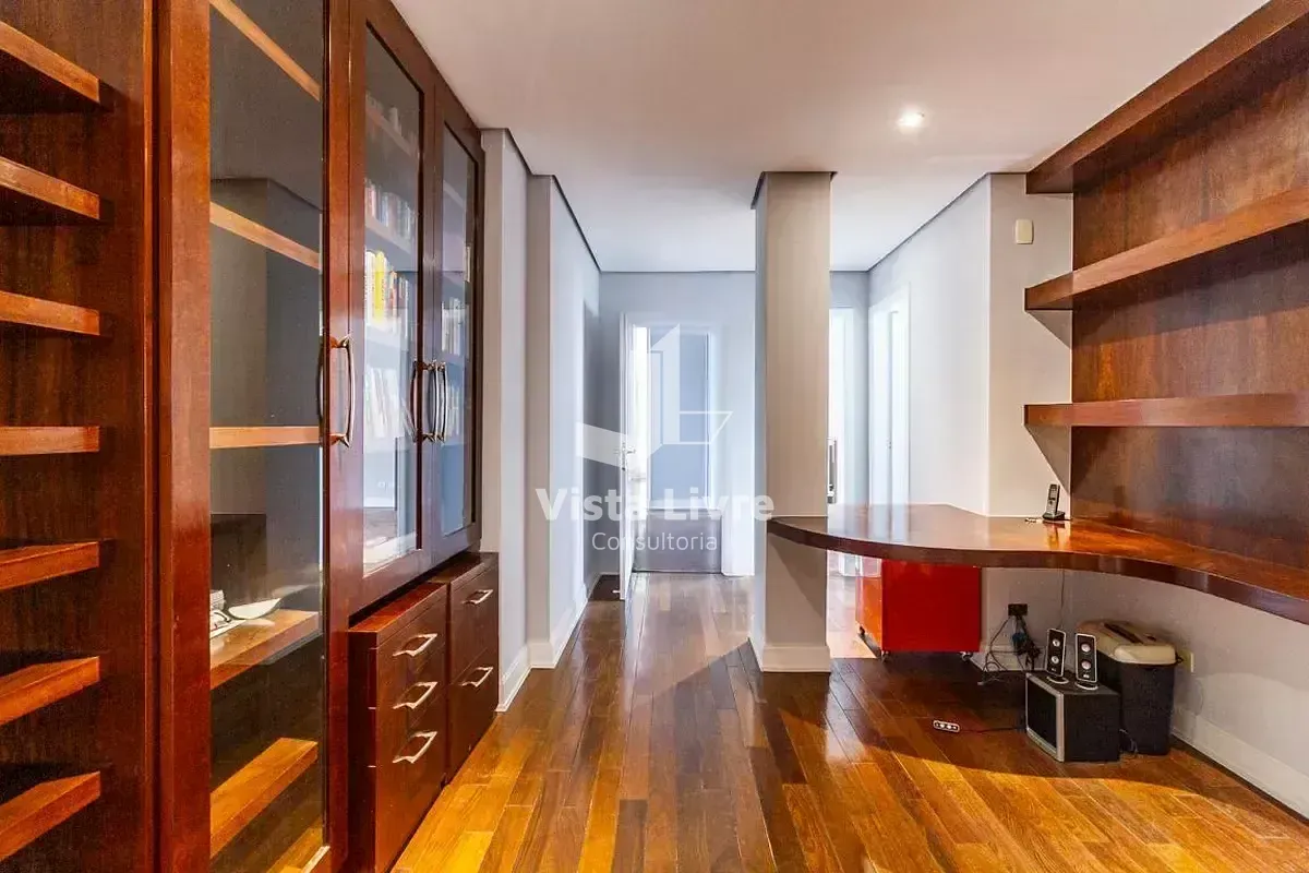 Apartamento, 3 quartos, 228 m² - Foto 2
