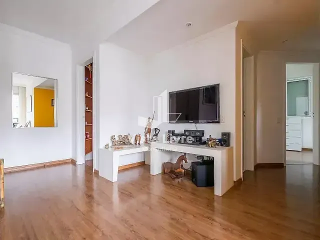 Apartamento com 66m² 2 quartos e 1 banheiro, à venda, no bairro Vila Madalena em São Paulo
