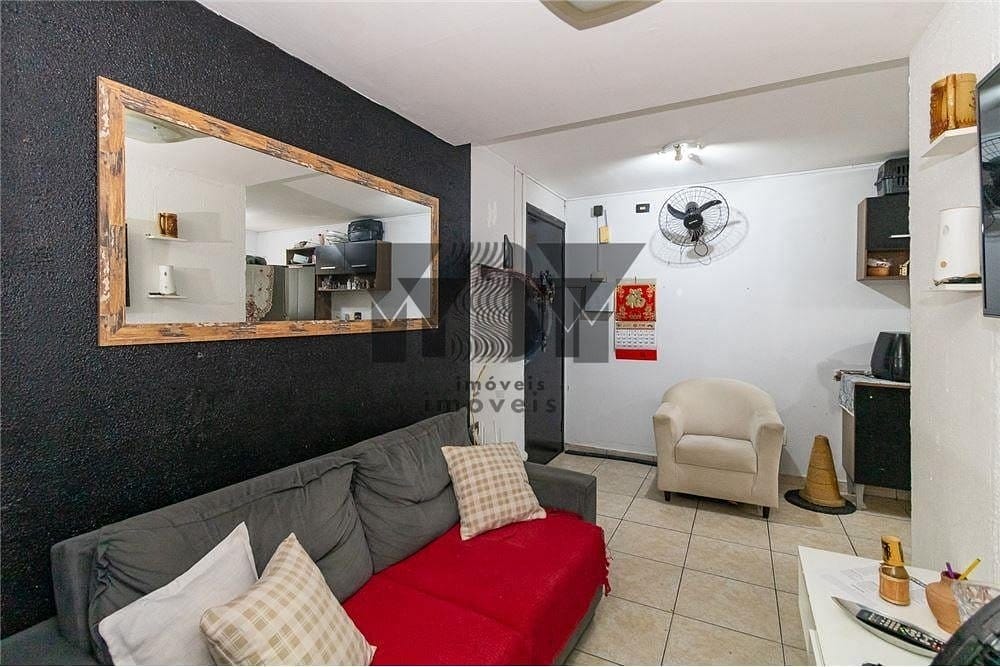 Apartamento à venda com 1 quarto, 37m² - Foto 1