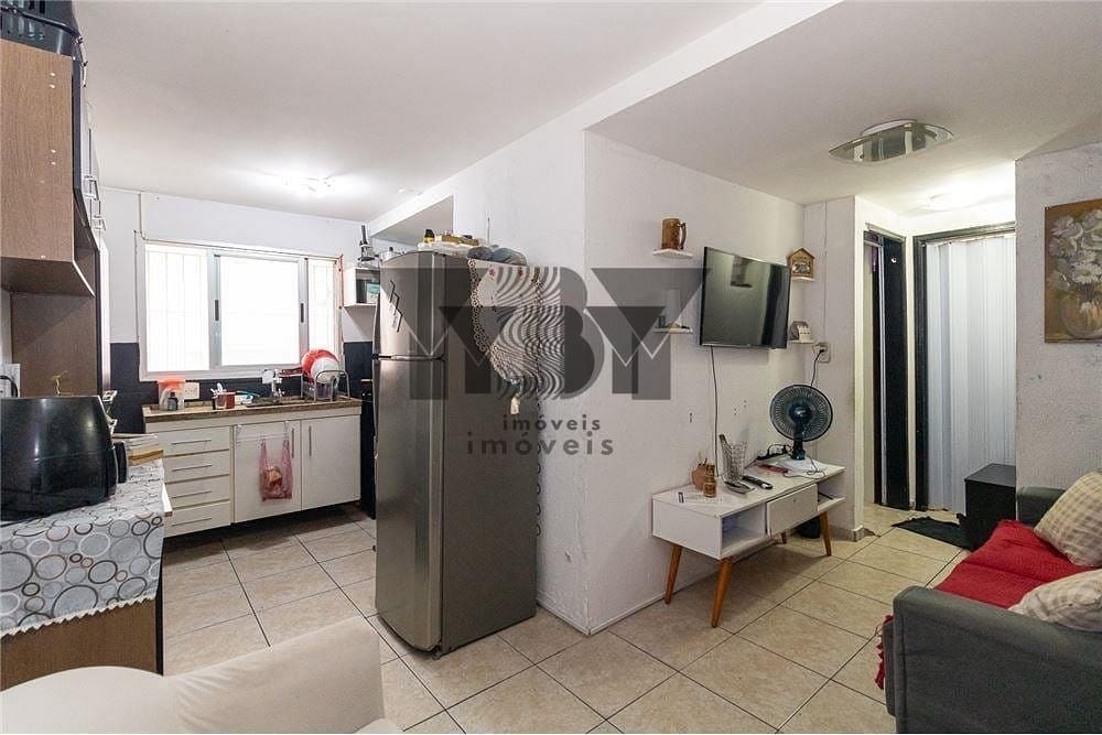 Apartamento à venda com 1 quarto, 37m² - Foto 2