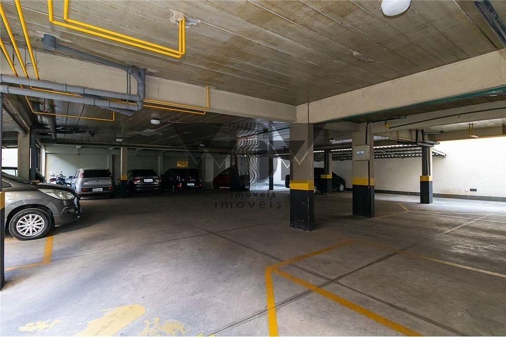 Apartamento à venda com 1 quarto, 37m² - Foto 11