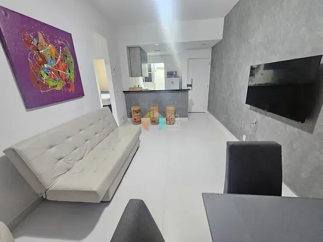 Apartamento com 65m² 2 quartos e 2 banheiros, à venda, no bairro Copacabana em Rio de Janeiro