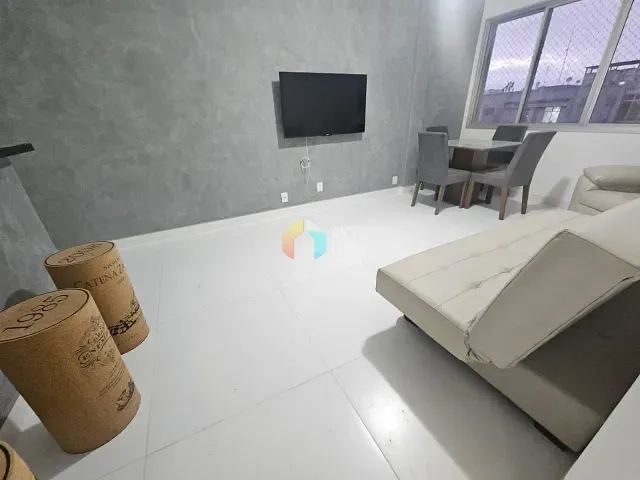 Apartamento com 65m² 2 quartos e 2 banheiros, à venda, no bairro Copacabana em Rio de Janeiro