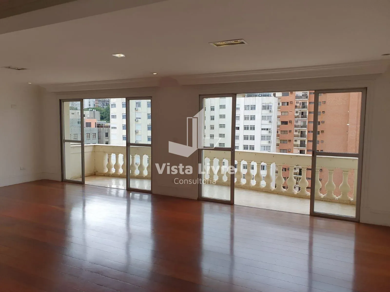 Apartamento, 4 quartos, 220 m² - Foto 1