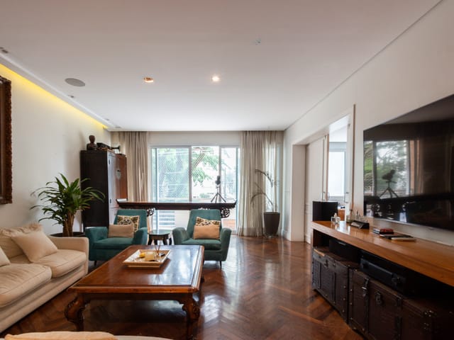 Apartamento com 249m² 3 quartos e 3 banheiros, à venda, no bairro Jardim Paulista em São Paulo