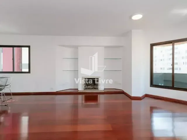 Apartamento com 160m² 4 quartos e 3 banheiros, à venda, no bairro Cerqueira César em São Paulo