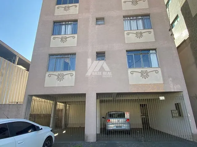 Apartamento 2 quartos e 1 banheiro, para alugar, no bairro Centro em Ponta Grossa