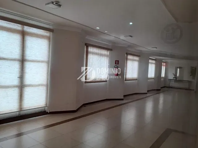 Apartamento com 242m² 3 quartos e 3 banheiros, à venda, no bairro Centro em Uberaba