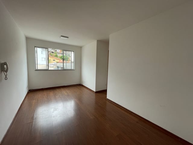 Foto do Apartamento - Apartamento 2 quartos, cozinha com armários, 1 vaga demarcada e sob pilotis à venda, Graça, Belo Horizonte, MG, próximo à Avenida Jacuí | REALLE SOLUÇÕES IMOBILIÁRIAS INTEGRADAS