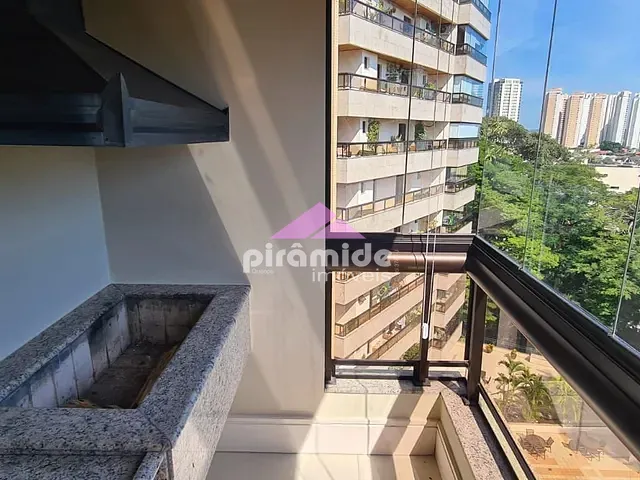 Apartamento com 323m² 4 quartos e 6 banheiros, à venda, no bairro Vila Ema em São José dos Campos