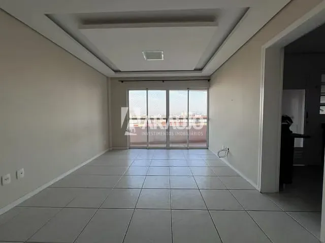 Apartamento 2 quartos e 2 banheiros, à venda, no bairro São Judas em Itajaí