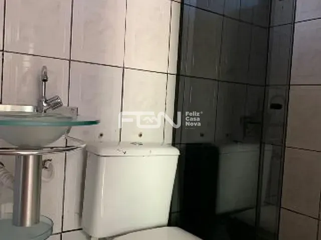 Apartamento 2 quartos e 1 banheiro, à venda, no bairro Camaçari de Dentro em Camaçari