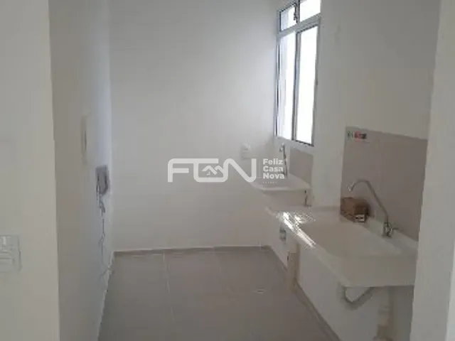Apartamento 2 quartos e 1 banheiro, à venda, no bairro Parque Nascente do Rio Capivara em Camaçari