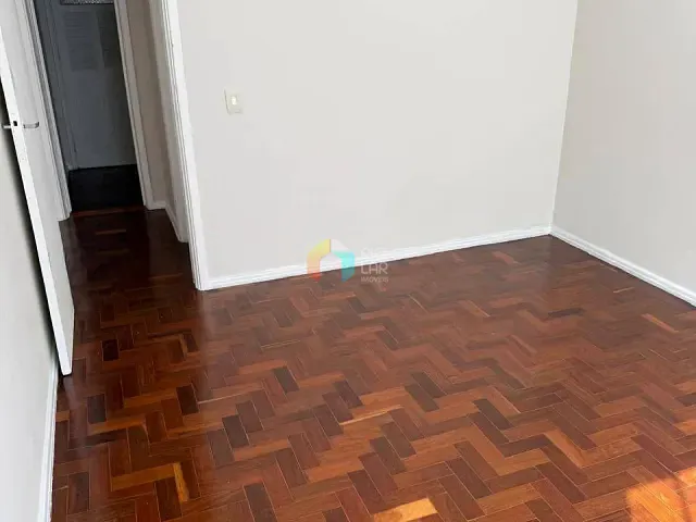 Apartamento com 70m² 1 quarto e 2 banheiros, à venda, no bairro Copacabana em Rio de Janeiro