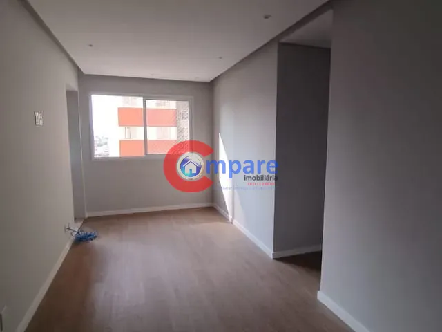 Apartamento 2 quartos e 1 banheiro, à venda, no bairro Picanço em Guarulhos