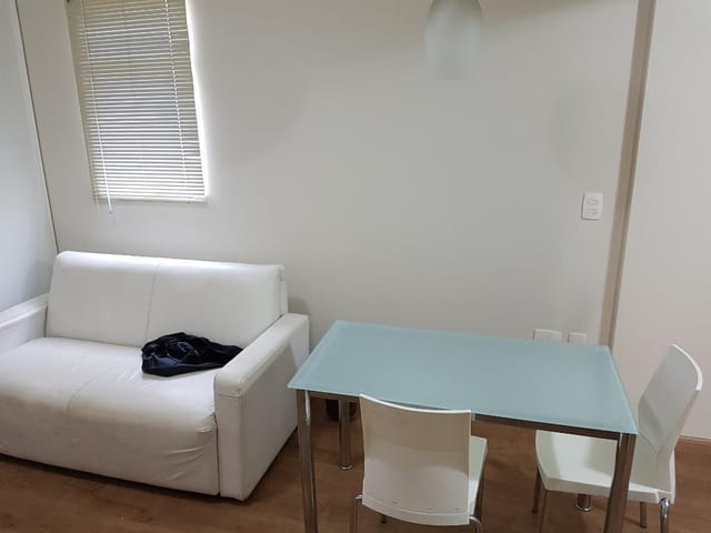 Apartamento com 65m² 1 quarto e 1 banheiro, à venda, no bairro Centro em Londrina