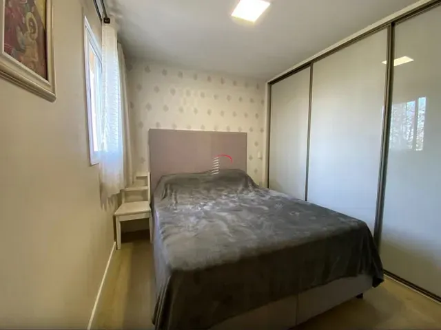 Apartamento com 90m² 3 quartos e 2 banheiros, à venda, no bairro Maringá em Londrina