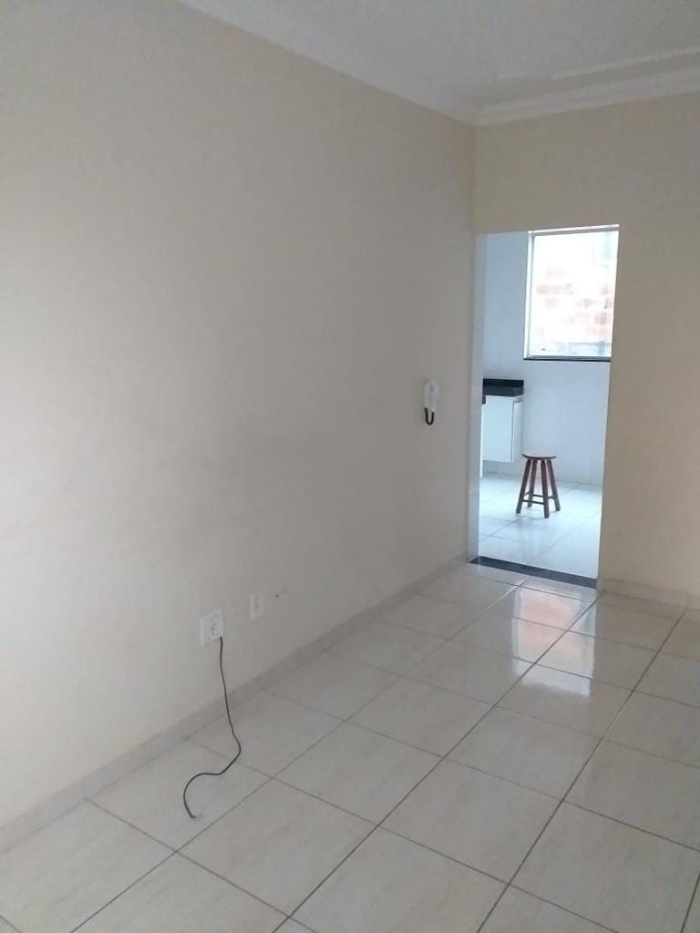 Apartamento de 2 quartos, 1 banho, 1 vaga, condomínio barato, à venda, Porto Seguro, Ribeirão das Neves, MG - Bom para investidor. Fácil de alugar. miniatura 12