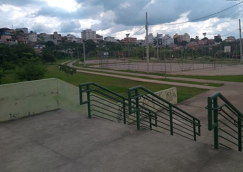 Apartamento de 2 quartos, 1 banho, 1 vaga, condomínio barato, à venda, Porto Seguro, Ribeirão das Neves, MG - Bom para investidor. Fácil de alugar. miniatura 28