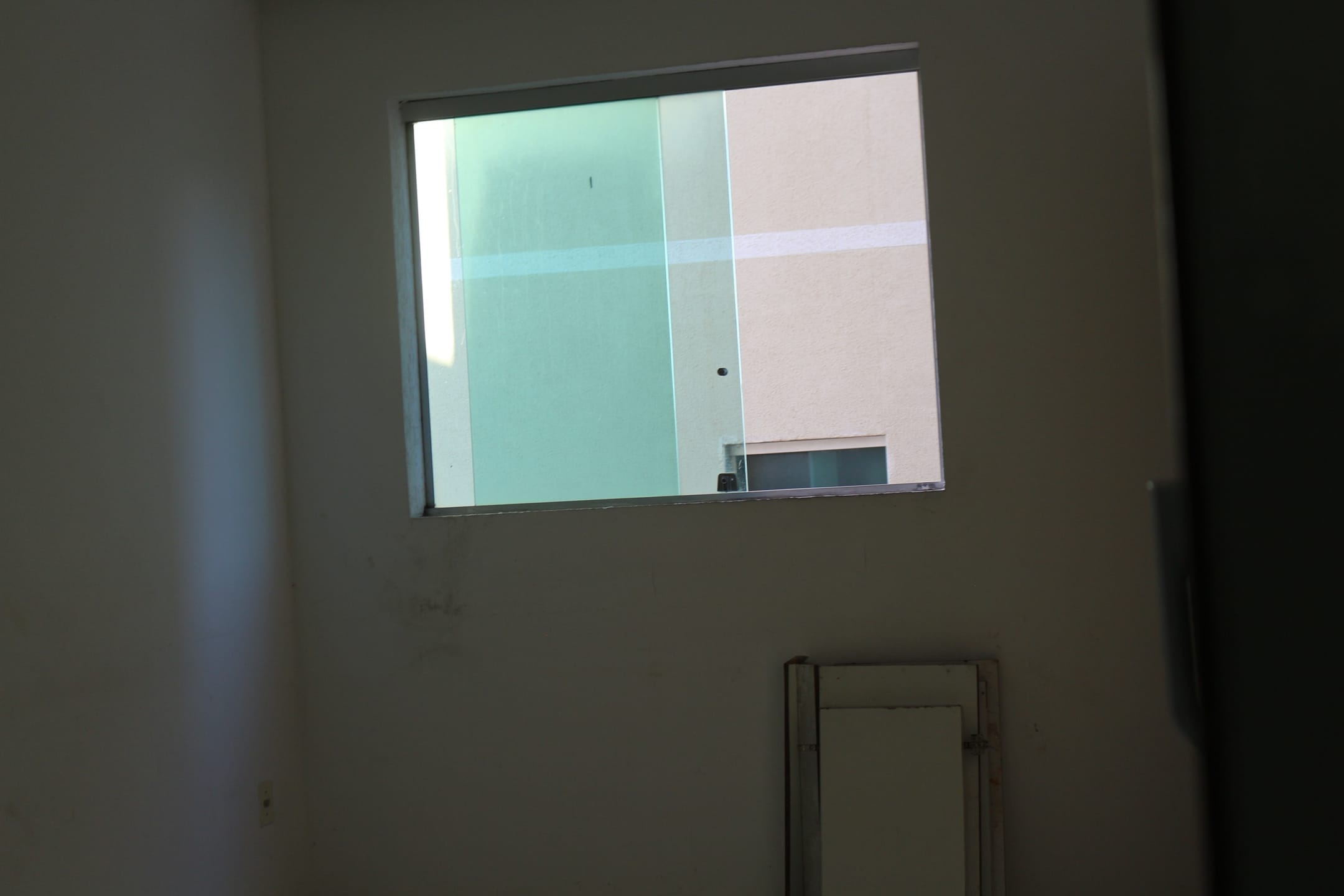 Apartamento de 2 quartos, 1 banho, 1 vaga, condomínio barato, à venda, Porto Seguro, Ribeirão das Neves, MG - Bom para investidor. Fácil de alugar. miniatura 37