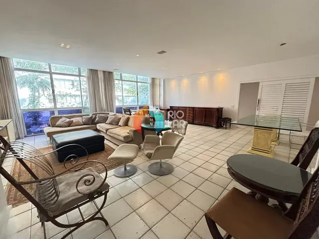 Apartamento com 170m² 4 quartos e 4 banheiros, para alugar, no bairro Ipanema em Rio de Janeiro