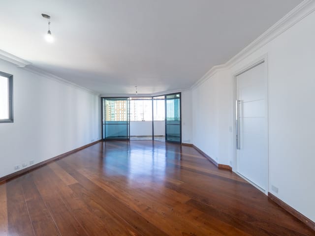 Apartamento com 174m² 4 quartos e 5 banheiros, à venda, no bairro Campo Belo em São Paulo