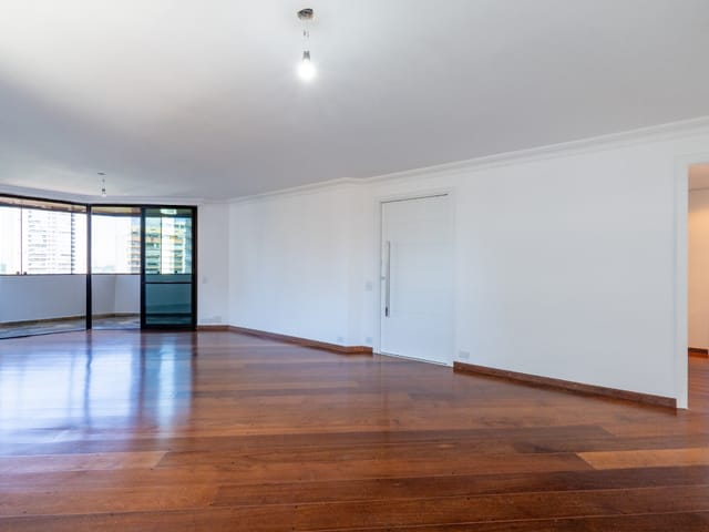Apartamento com 174m² 4 quartos e 5 banheiros, à venda, no bairro Campo Belo em São Paulo