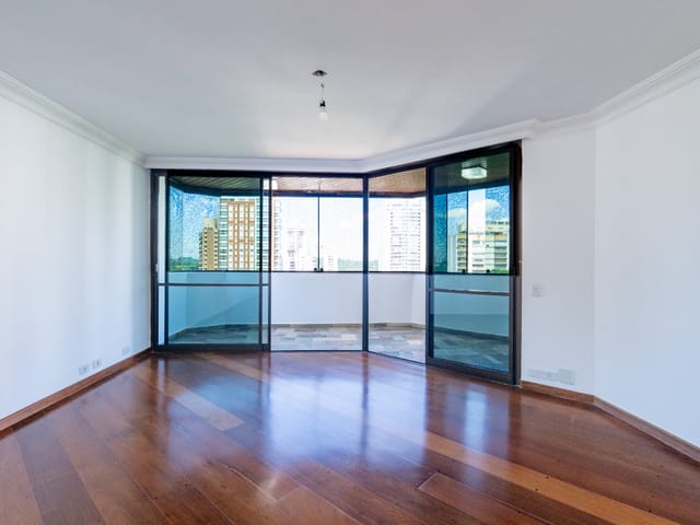 Apartamento com 174m² 4 quartos e 5 banheiros, à venda, no bairro Campo Belo em São Paulo