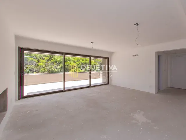 Apartamento 3 quartos e 5 banheiros, à venda, no bairro Três Figueiras em Porto Alegre