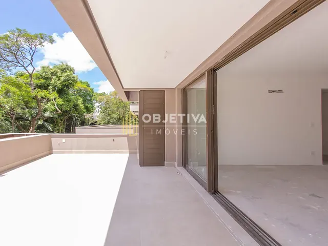 Apartamento 3 quartos e 5 banheiros, à venda, no bairro Três Figueiras em Porto Alegre