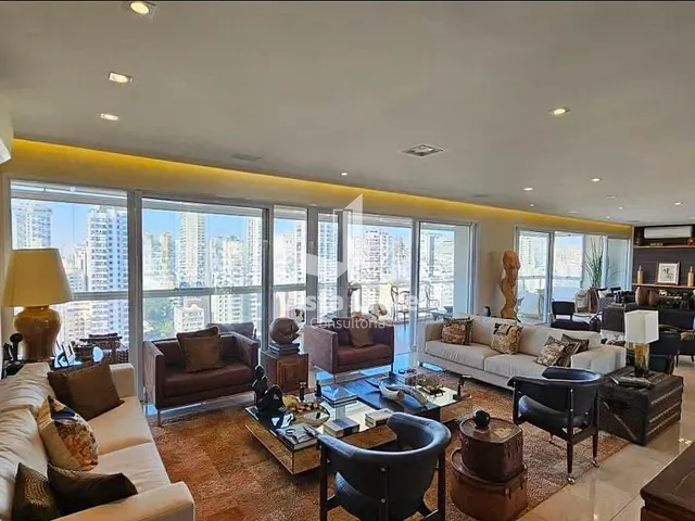 Apartamento com 493m² 4 quartos e 6 banheiros, à venda, no bairro Pacaembu em São Paulo
