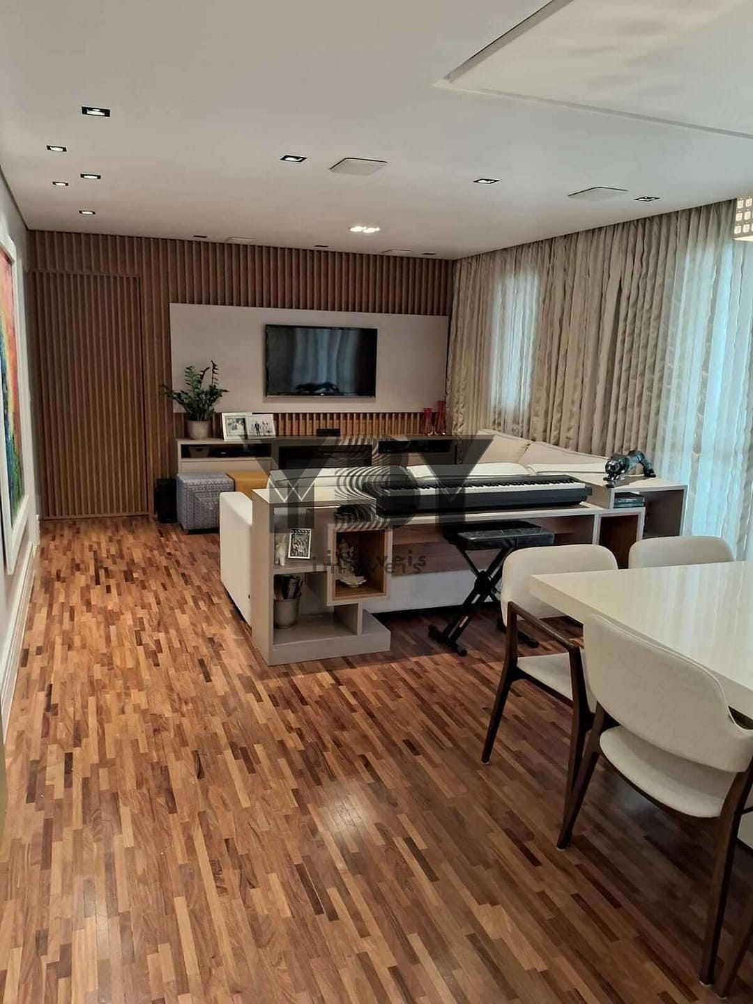 Apartamento à venda com 3 quartos, 124m² - Foto 3