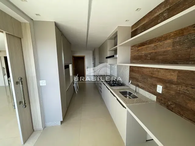 Apartamento 3 quartos e 4 banheiros, à venda, no bairro Setor Marista em Goiânia