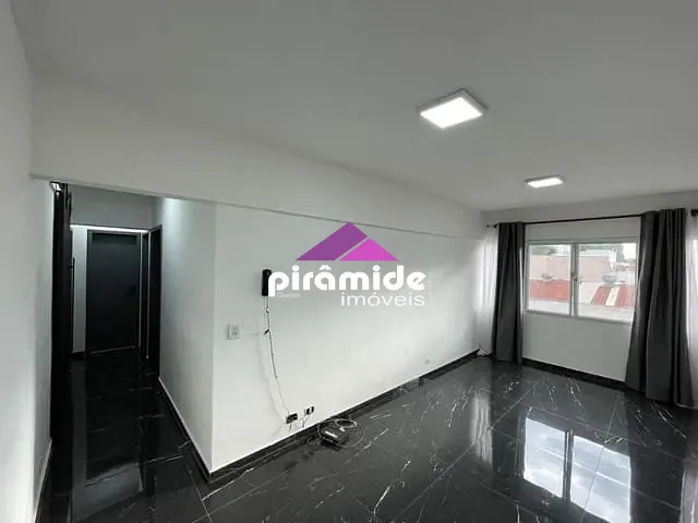 Apartamento com 76m² 3 quartos e 1 banheiro, à venda ou para alugar, no bairro Vila Ema em São José dos Campos