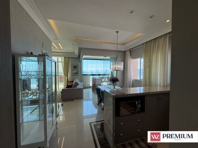 Apartamento 4 quartos e 6 banheiros, à venda, no bairro Meia Praia em Itapema