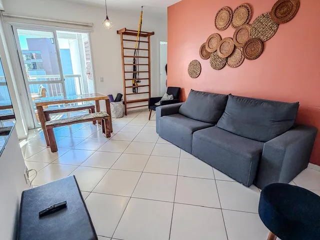 Apartamento 2 quartos e 2 banheiros, à venda, no bairro Glória em Macaé