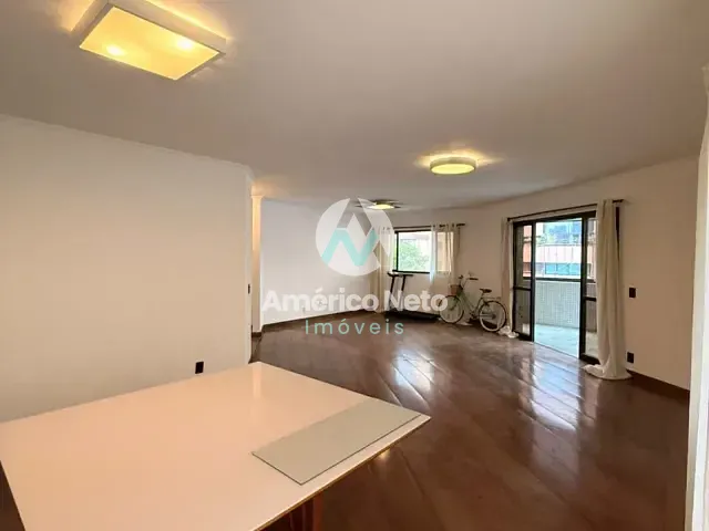 Apartamento 4 quartos e 2 banheiros, à venda, no bairro Santo Antônio em São Caetano do Sul