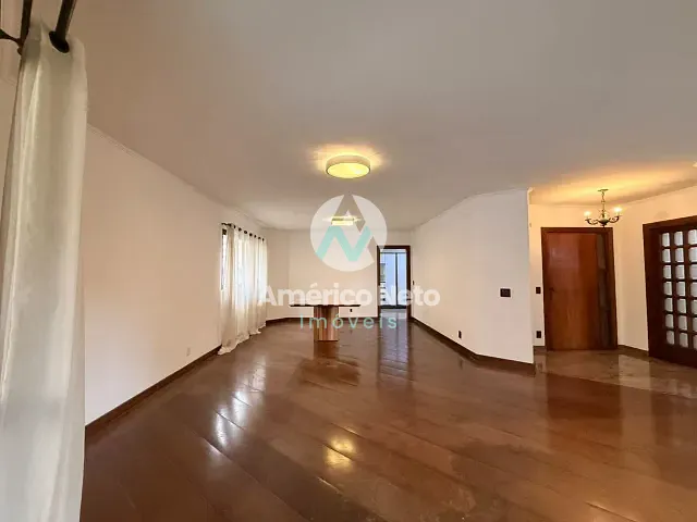 Apartamento 4 quartos e 2 banheiros, à venda, no bairro Santo Antônio em São Caetano do Sul