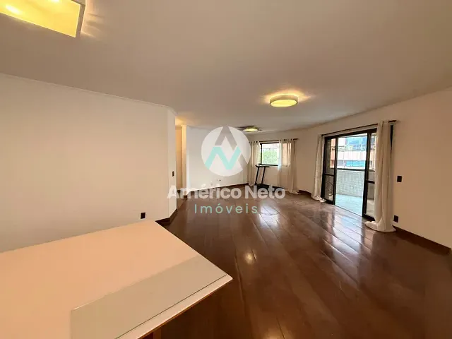 Apartamento 4 quartos e 2 banheiros, à venda, no bairro Santo Antônio em São Caetano do Sul