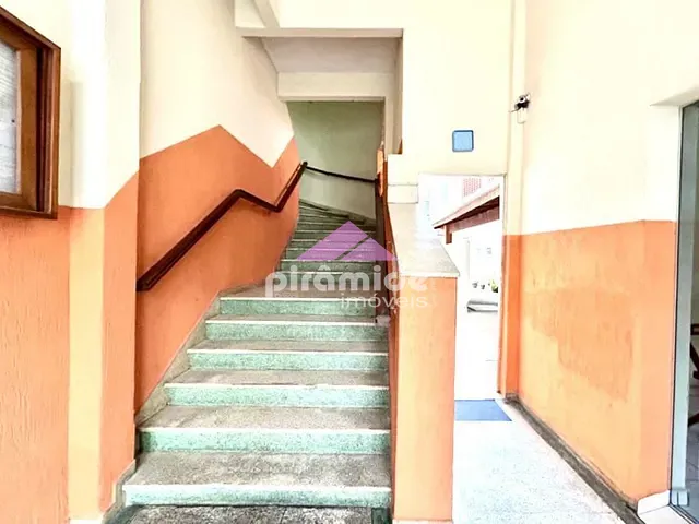 Apartamento com 82m² 2 quartos e 1 banheiro, à venda, no bairro Centro em Caraguatatuba