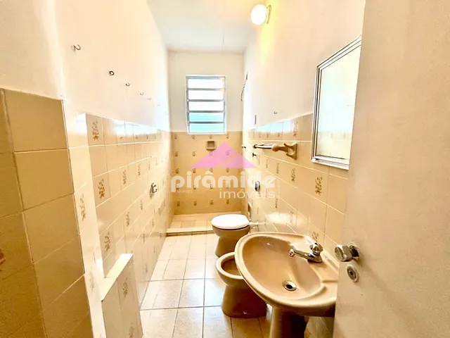 Apartamento com 82m² 2 quartos e 1 banheiro, à venda, no bairro Centro em Caraguatatuba