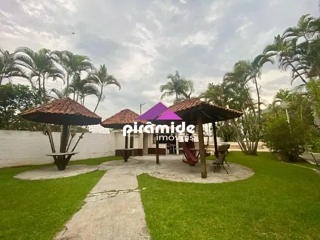 Apartamento com 110m² 3 quartos e 2 banheiros, para alugar, no bairro Pontal de Santa Marina em Caraguatatuba