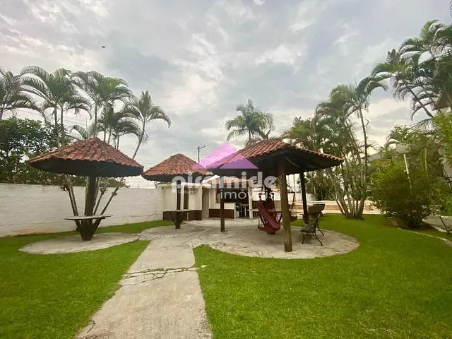 Apartamento com 110m² 3 quartos e 2 banheiros, para alugar, no bairro Pontal de Santa Marina em Caraguatatuba